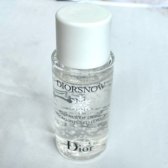 Diorsnow Essence of Light Micro-Infused Lotion 10 ML - Picture 2 of 5